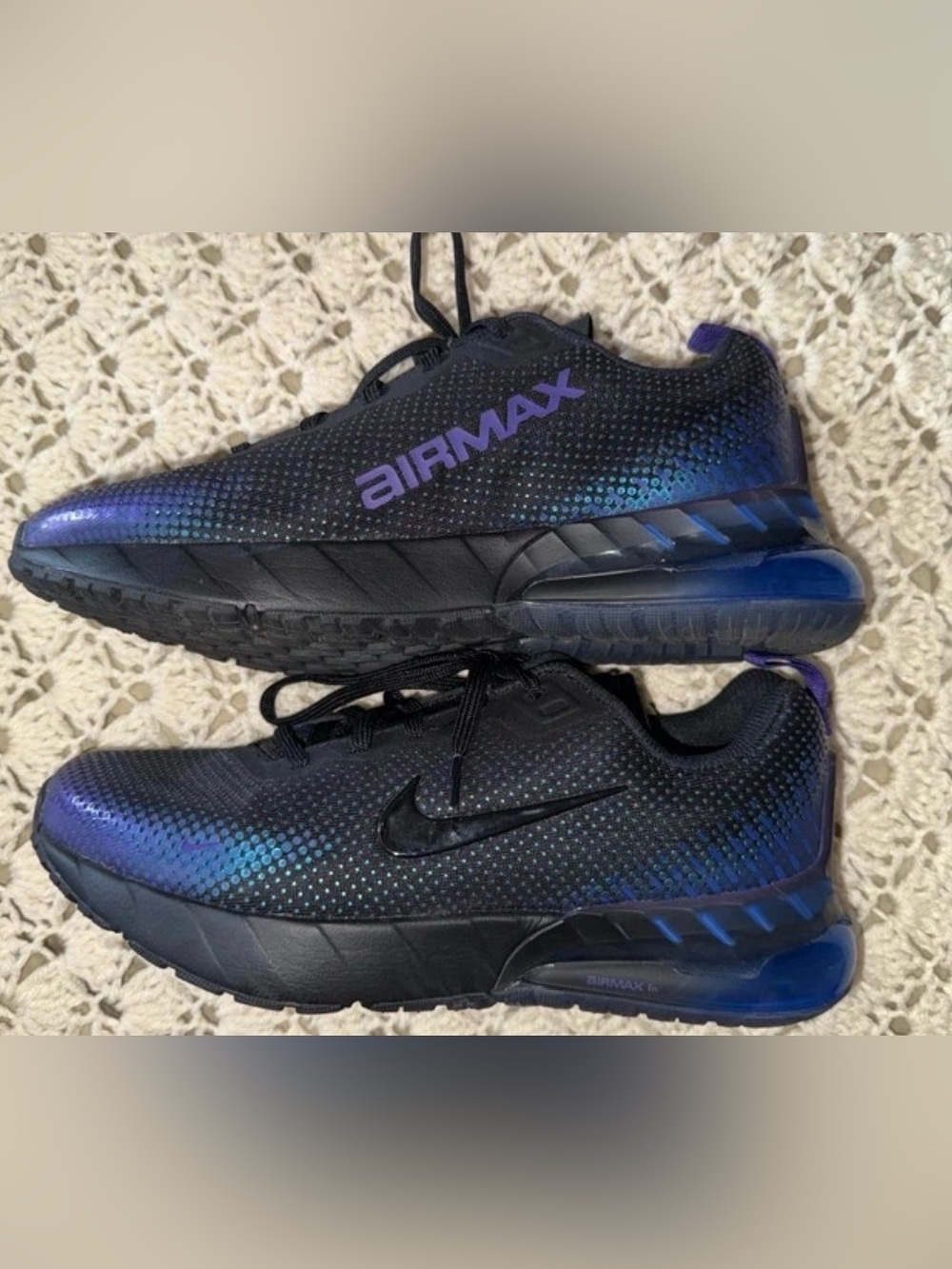 Nike Air Max Men’s Black with Purple Accents Athletic Shoes